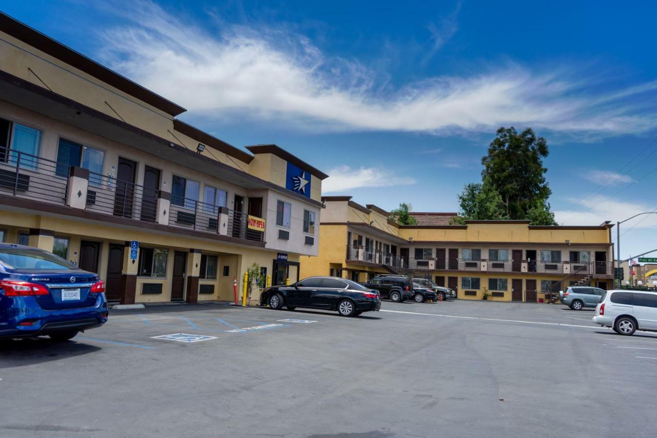 Starlight Inn South El Monte المظهر الخارجي الصورة